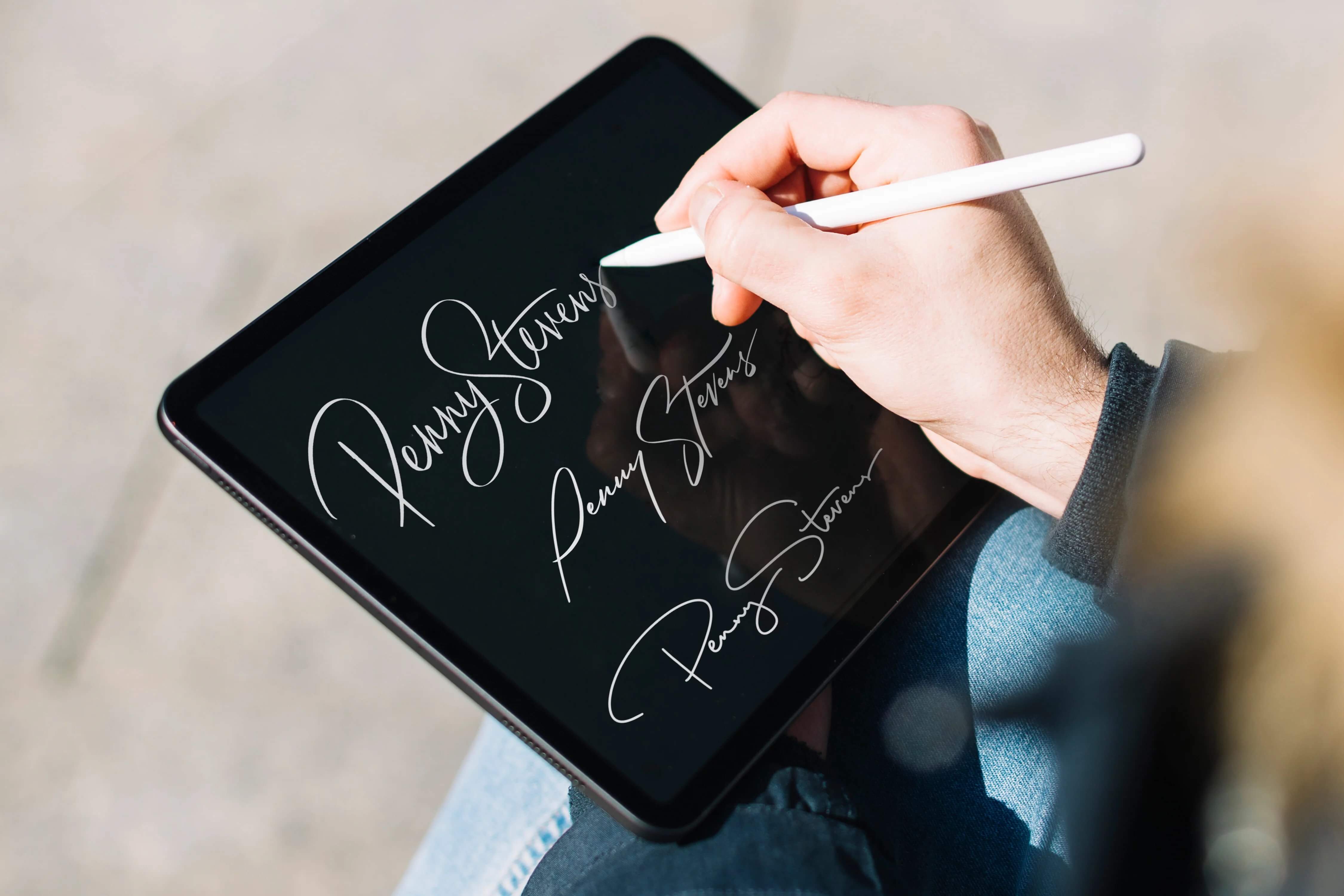 Free Tools to Create Your Signature - Adding Personality to Your Photos